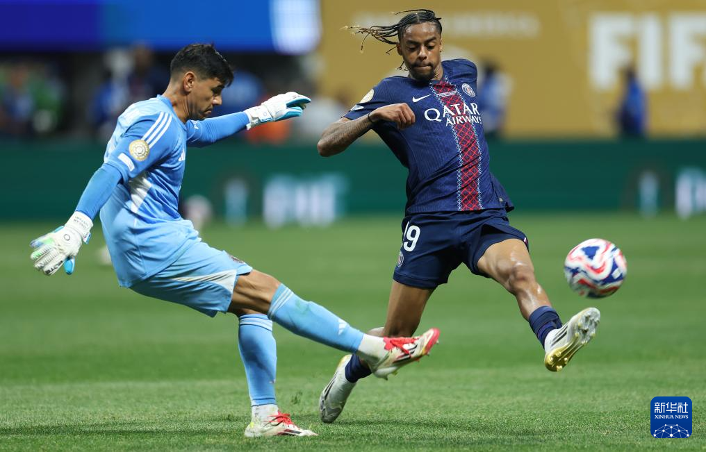 包含Doinb迎来五赛季高光表现，巴黎圣日耳曼球迷沸腾！的词条