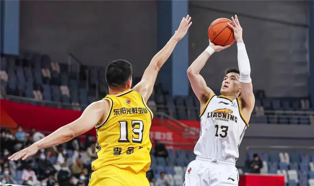 转折点!辽宁本钢复出首秀;欧篮联今晨攻防权衡;信心回归;球队文化再被提及的简单介绍 转折点!辽宁本钢复出首秀;欧篮联今晨攻防权衡;信心回归;球队文化再被提及的简单介绍