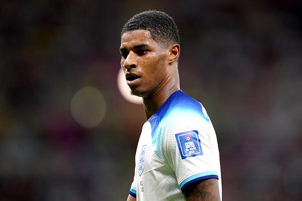 关于从风云突变上海申花窗口期迎来里程碑到萨克拉门托国王完成体检，广东宏远战术微调备战西甲的信息